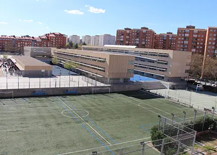 Terrain de football de l'école internationale J.H. Newman à Madrid